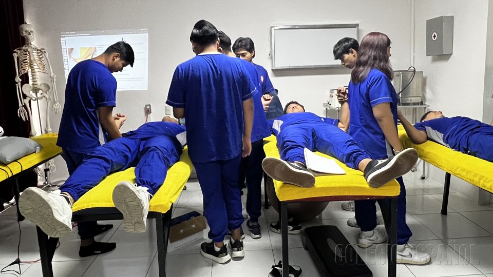 Licenciatura en Fisioterapia y Rehabilitación Física Colegio Español del Sureste